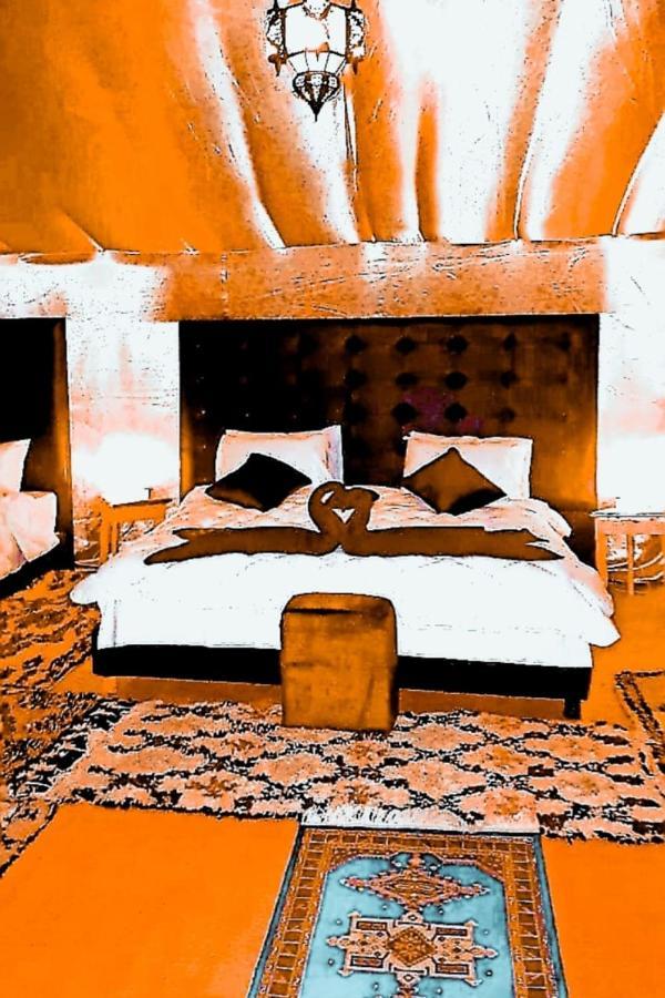 Sand Rose Luxury Camp Мерцуга Екстериор снимка