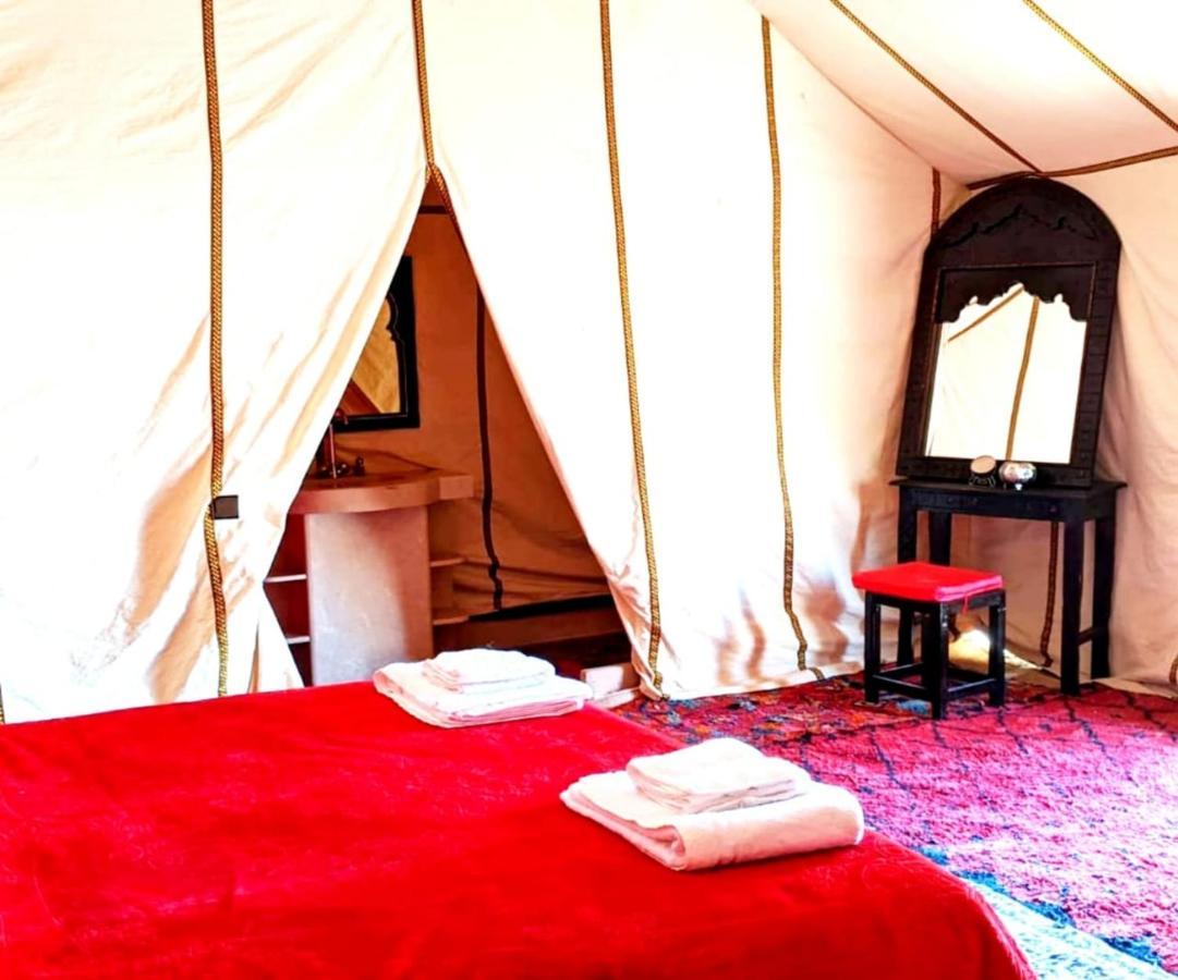 Sand Rose Luxury Camp Мерцуга Екстериор снимка