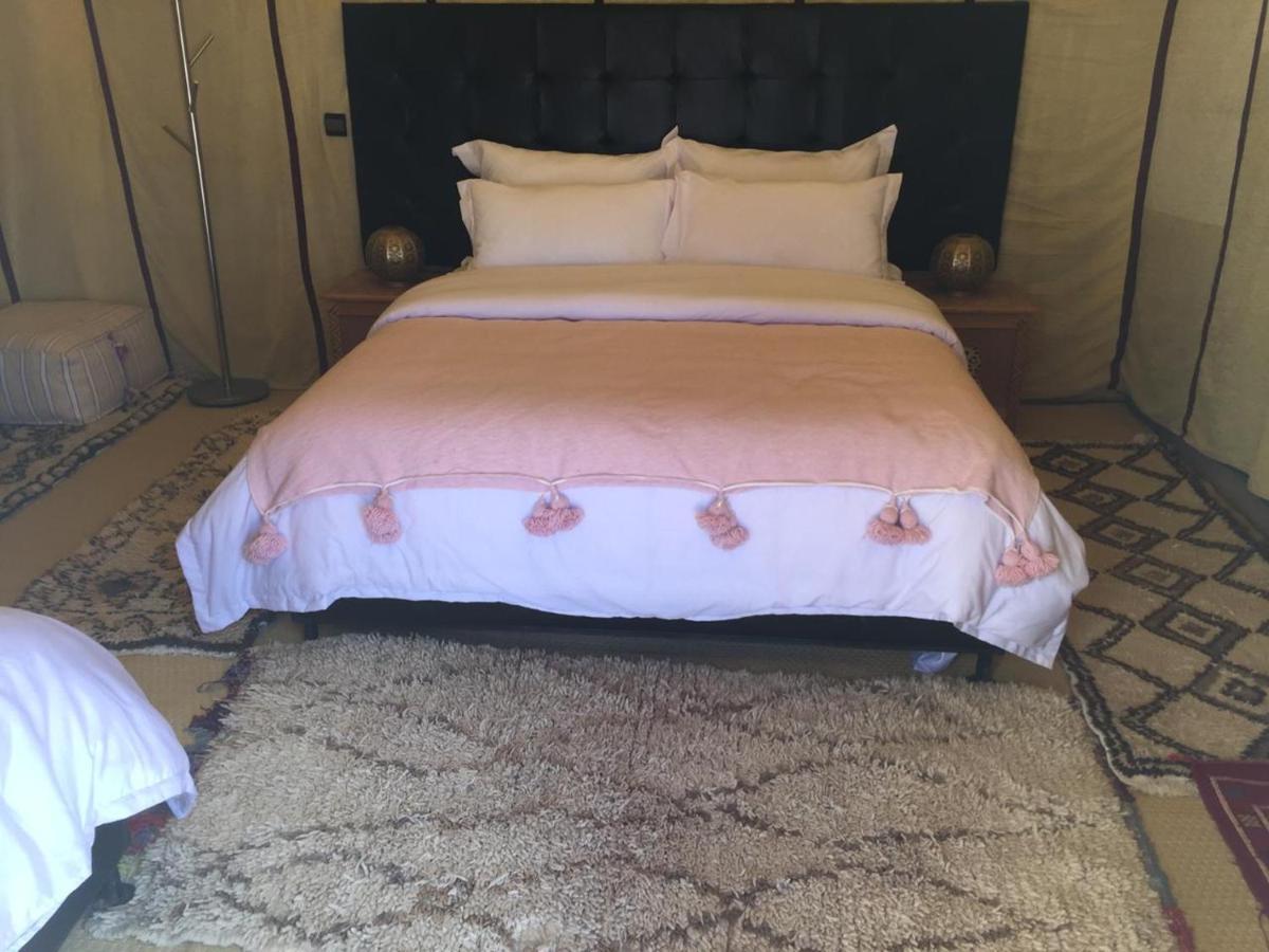 Sand Rose Luxury Camp Мерцуга Екстериор снимка