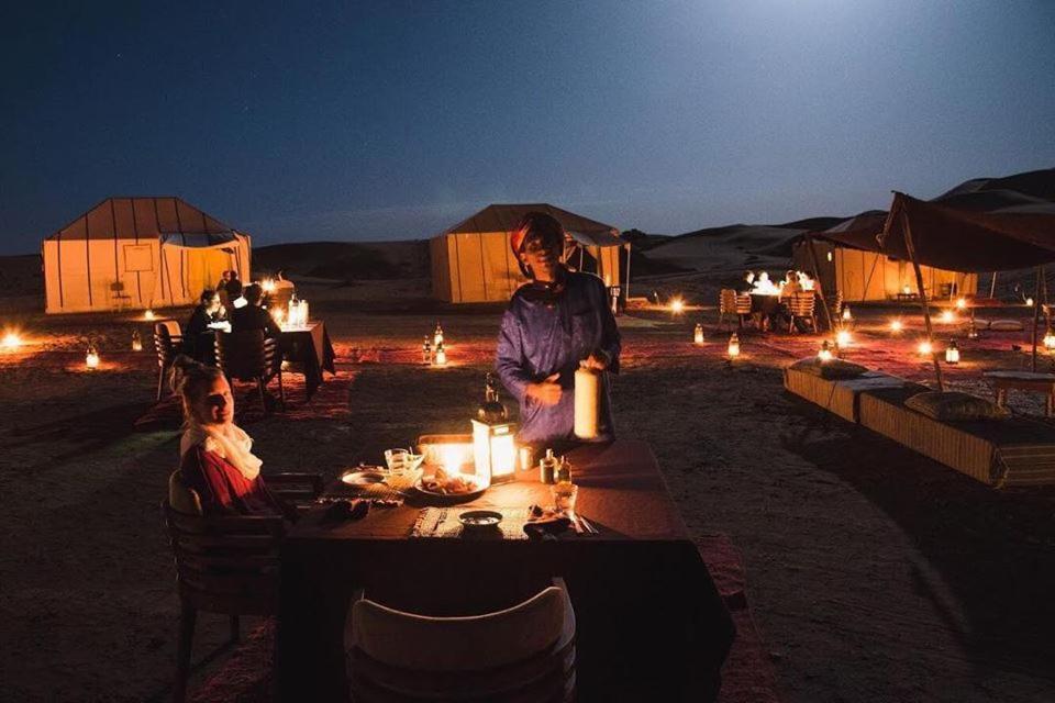 Sand Rose Luxury Camp Мерцуга Екстериор снимка